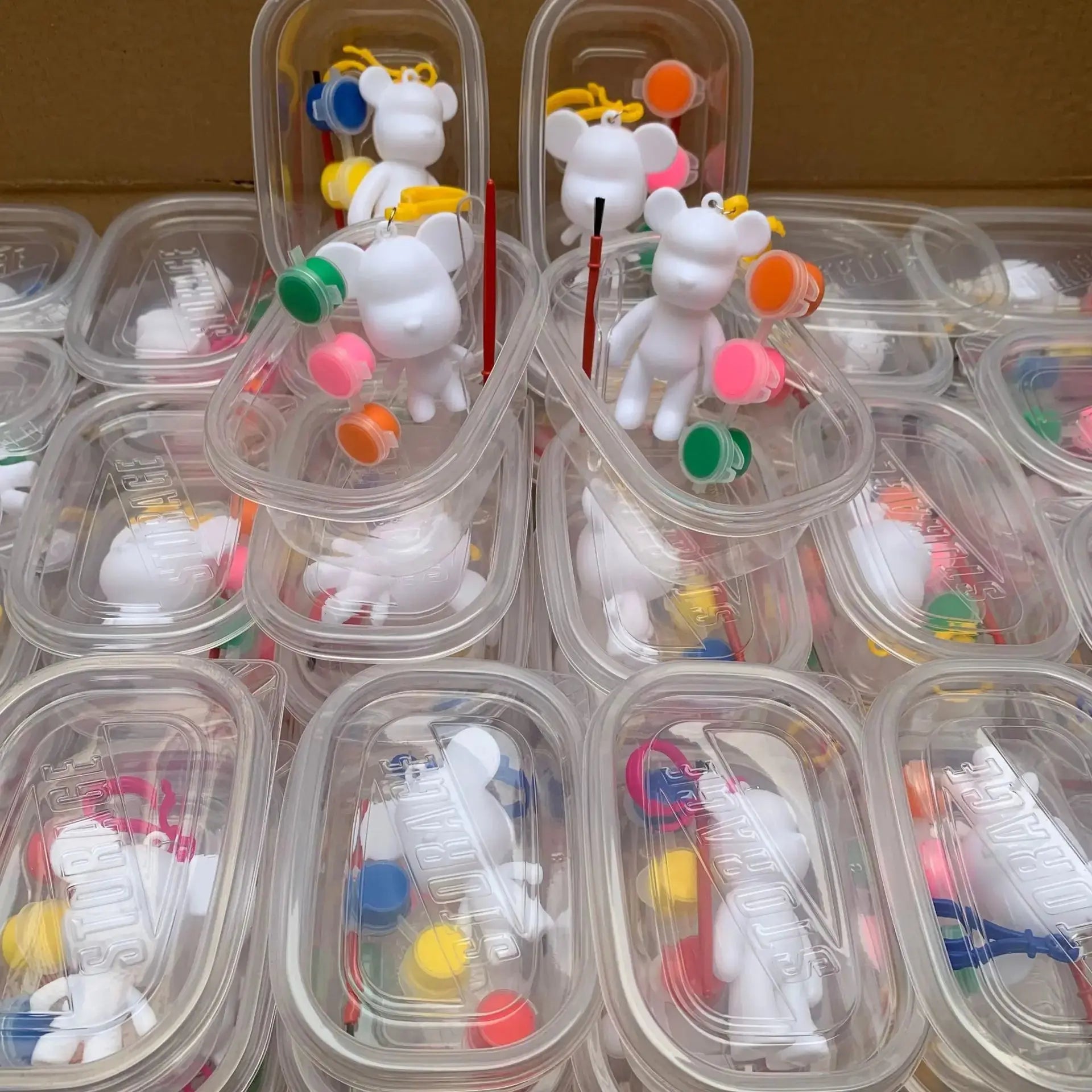Fluid Bear Violent Bear DIY Keychain Gift Box Graffiti Fluid Bear Children's Graffiti DIY Material Pack Shopbizz Wholesale